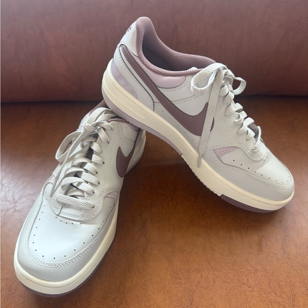 Nike Gamma Force Light Bone Platinum Violet Sneakers Women’s 10 DX9176-001 - Picture 10 of 10